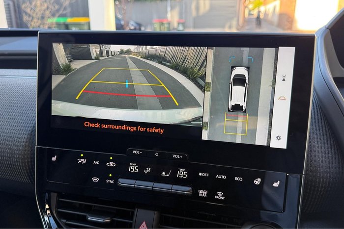 2025 Subaru Solterra AWD Touring