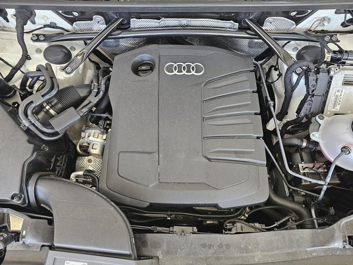 2022 Audi Q5 40 TDI S line FY MY22 4X4 On Demand Glacier White