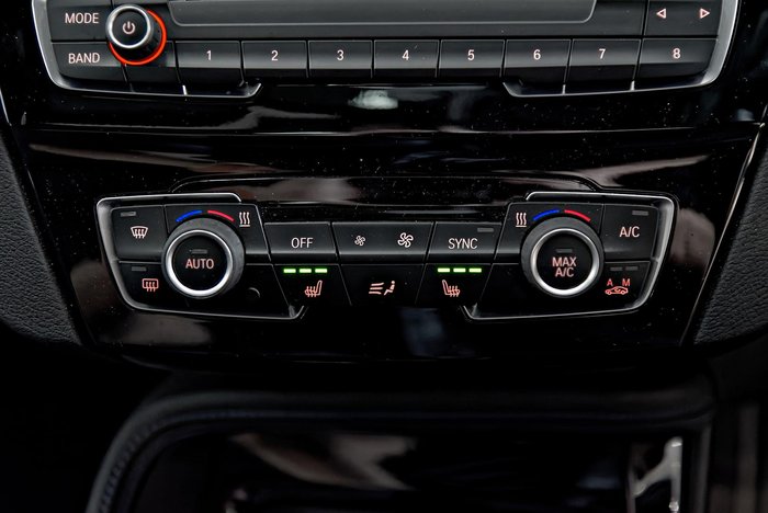 2022 BMW X1 sDrive20i F48 LCI M Misano Blue