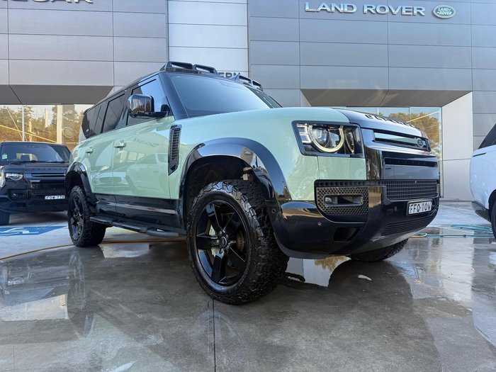 2022 Land Rover Defender 110 P400 75th Edition L663 MY23.5 AWD Grasmere Green