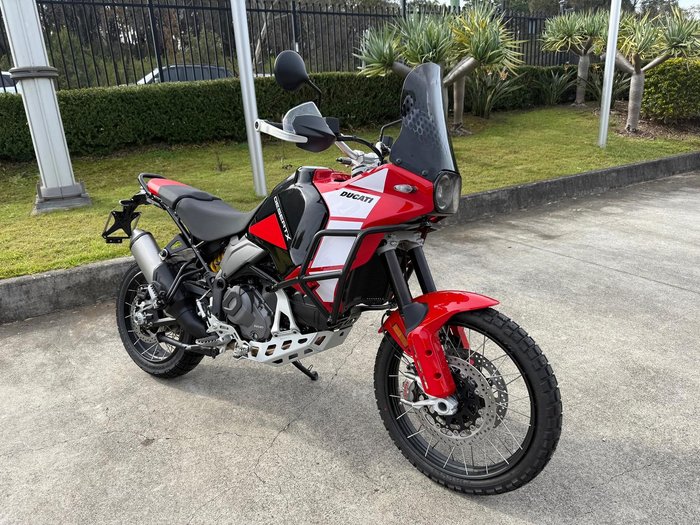 2025 Ducati Desert X Discovery Desert X Red