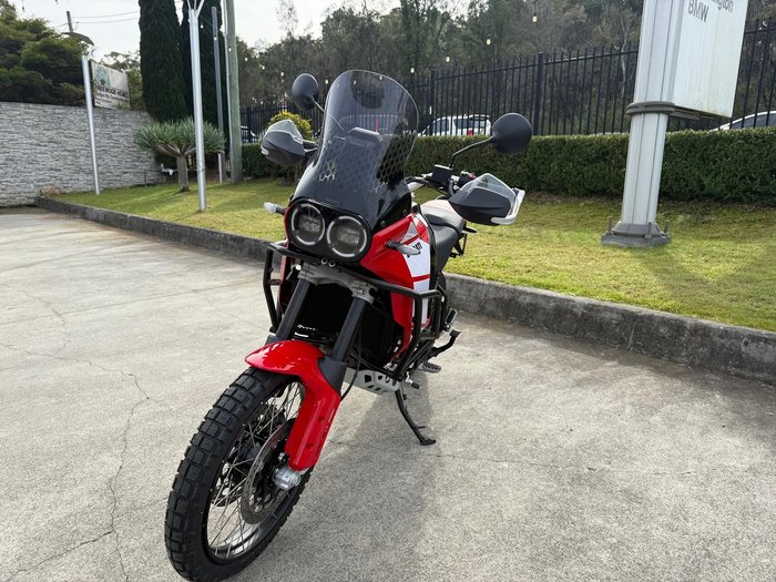 2025 Ducati Desert X Discovery Desert X Red