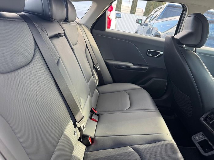 2025 Kia K4 Sport+