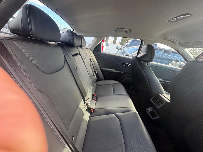 2025 Kia K4 Sport+