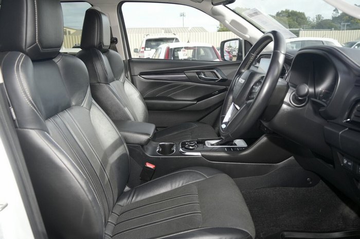 2023 Isuzu MU-X LS-T
