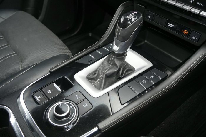 2023 Isuzu MU-X LS-T