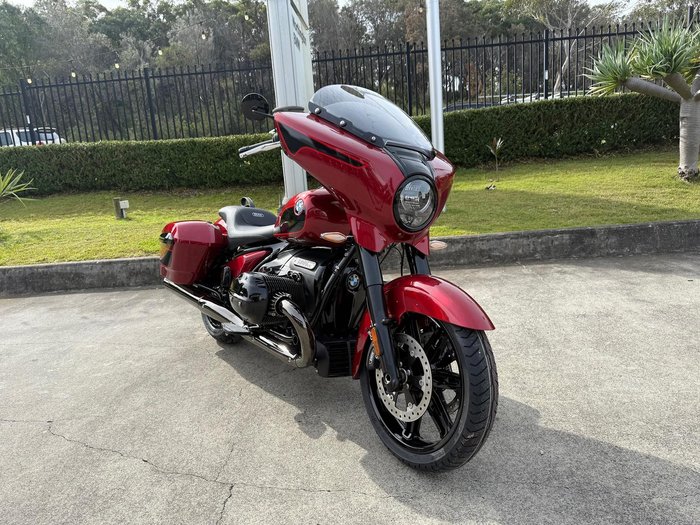 2025 BMW R 18 B Blacked Out R 18 Red