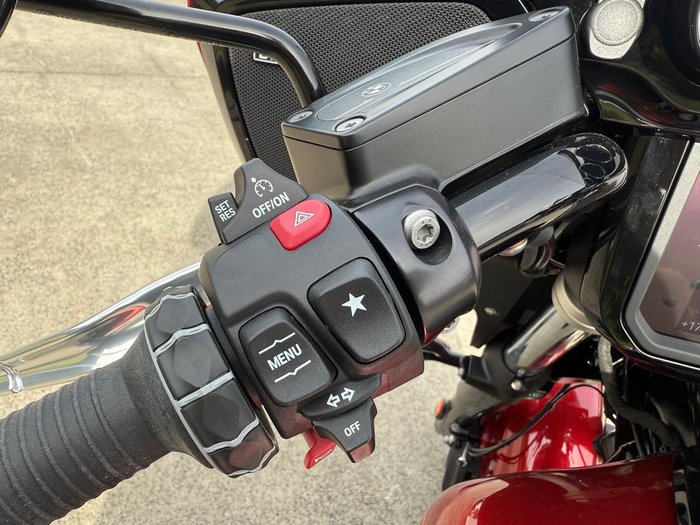 2025 BMW R 18 B Blacked Out R 18 Red