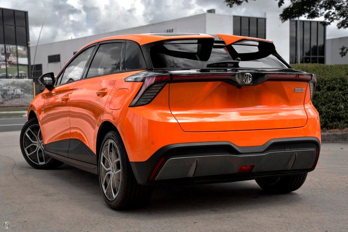 2024 MG MG4 Essence 64 150kW MEH32 MY24 Volcano Orange