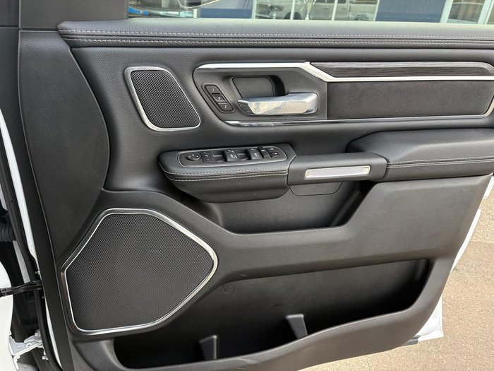 2024 RAM 1500 Laramie DT MY24 4X4 Dual Range Bright White