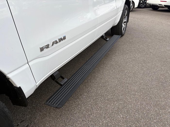 2024 RAM 1500 Laramie DT MY24 4X4 Dual Range Bright White