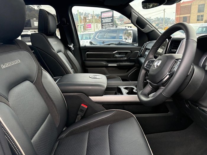 2024 RAM 1500 Laramie DT MY24 4X4 Dual Range Bright White
