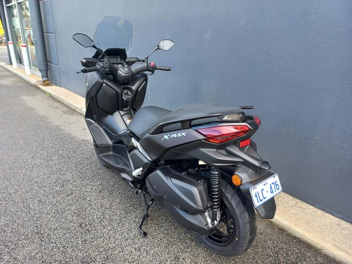 2024 Yamaha XMAX 300 (CZD300A) XMAX Black