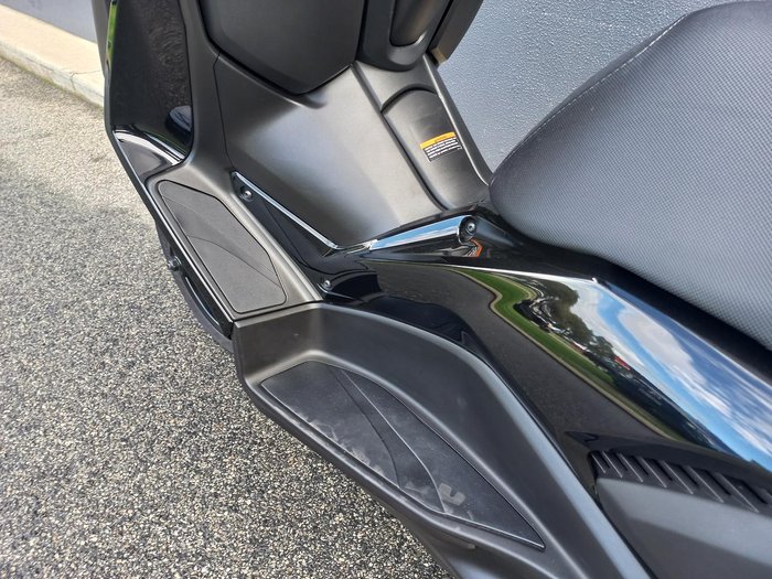2024 Yamaha XMAX 300 (CZD300A) XMAX Black