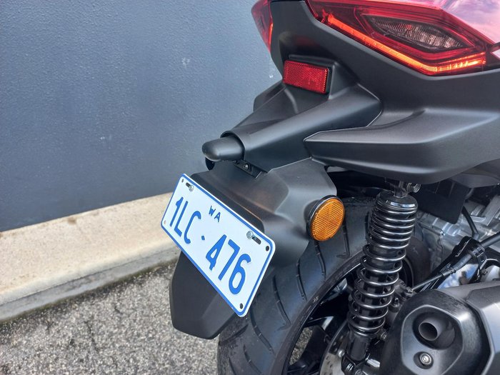 2024 Yamaha XMAX 300 (CZD300A) XMAX Black