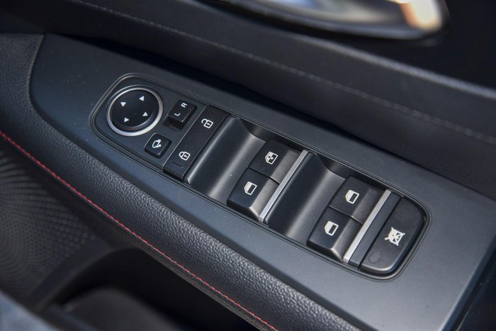 2019 Kia Cerato GT BD MY20 Aurora Black