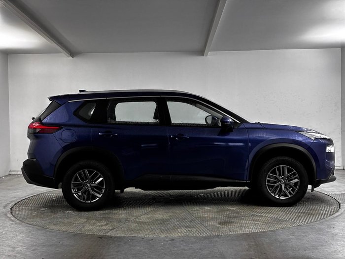 2024 Nissan X-TRAIL ST
