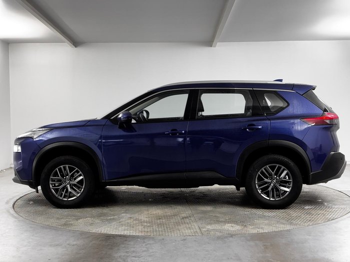 2024 Nissan X-TRAIL ST