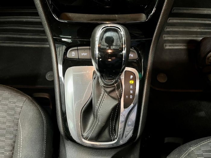 2018 Holden Astra R BK MY18.5 Absolute Red