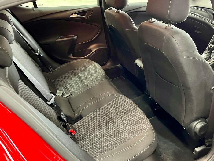 2018 Holden Astra R BK MY18.5 Absolute Red