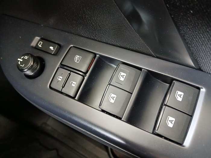 2023 Toyota Fortuner GX GUN156R 4X4 Dual Range White