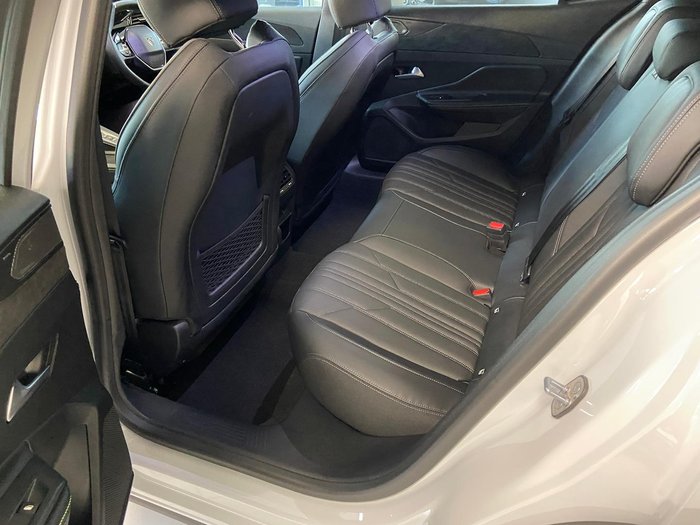 2024 Peugeot 408 GT Premium Hybrid P54 MY25 Okenite White