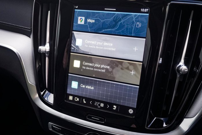 2024 Volvo V60 Cross Country Ultra B5 Bright