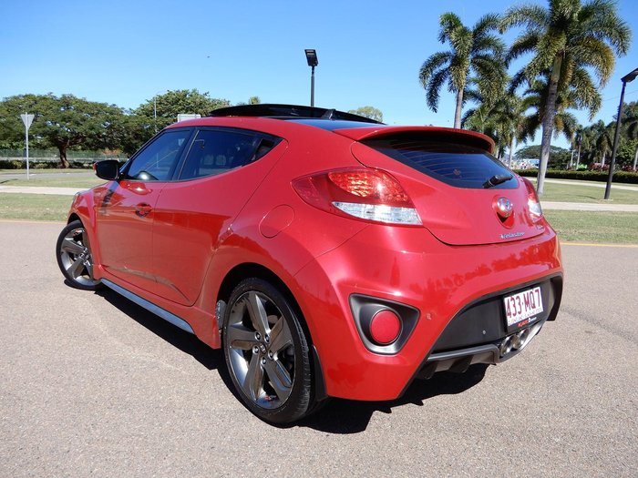 2014 Hyundai Veloster SR Turbo FS3 Veloster Red