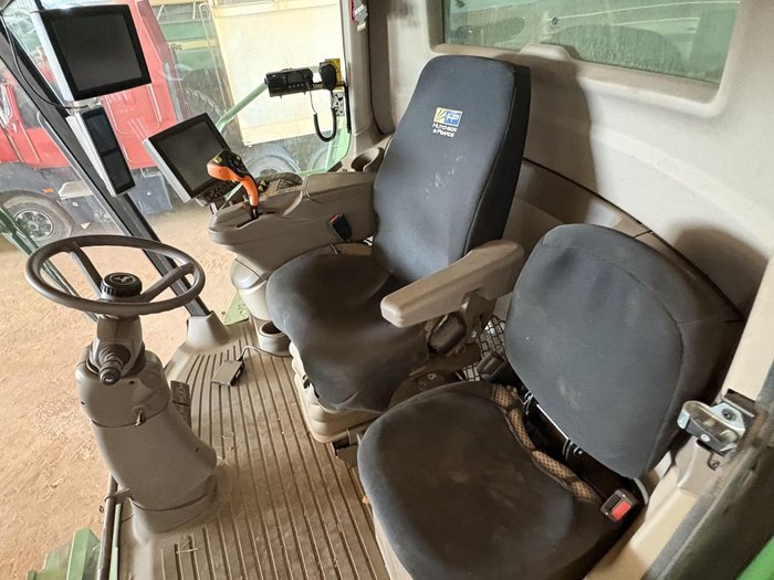 2019 John Deere S790