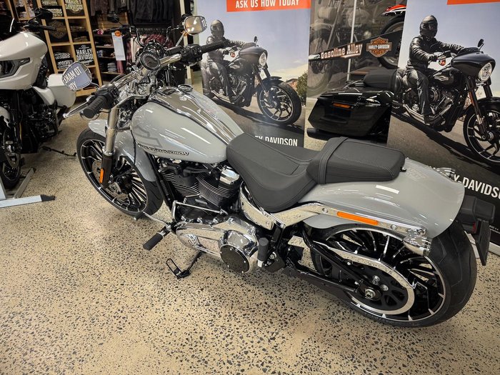 2025 Harley-Davidson Breakout 117 (FXBR) Softail Grey