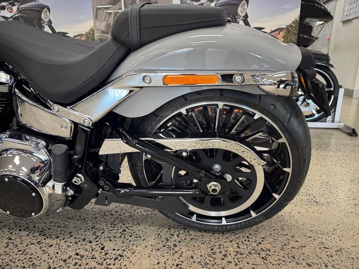 2025 Harley-Davidson Breakout 117 (FXBR) Softail Grey