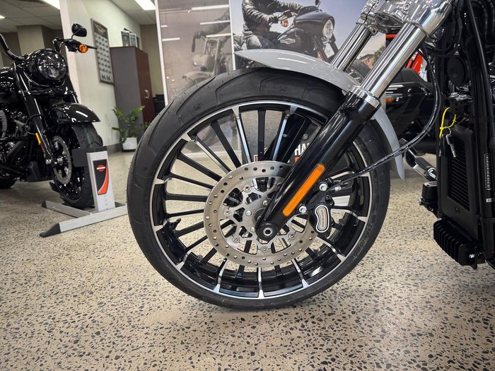 2025 Harley-Davidson Breakout 117 (FXBR) Softail Grey