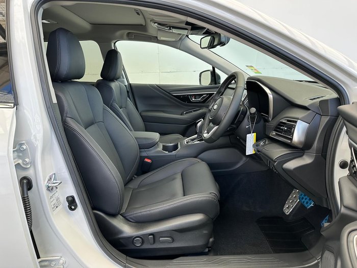 2025 Subaru Outback AWD Touring
