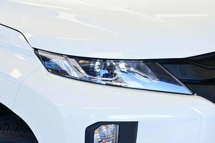 2021 Mitsubishi Triton GLX+