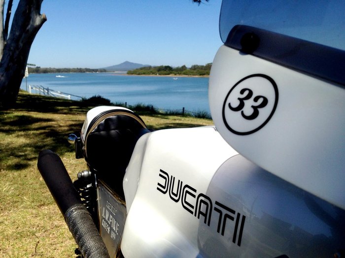 1982 Ducati 900SS 900 White