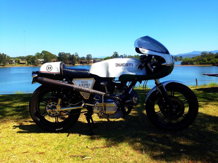 1982 Ducati 900SS 900 White