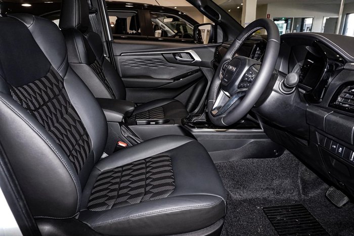 2025 Isuzu D-MAX LS-U+