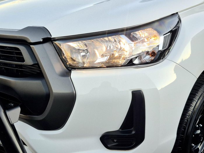 2023 Toyota Hilux SR GUN126R 4X4 Dual Range Glacier White