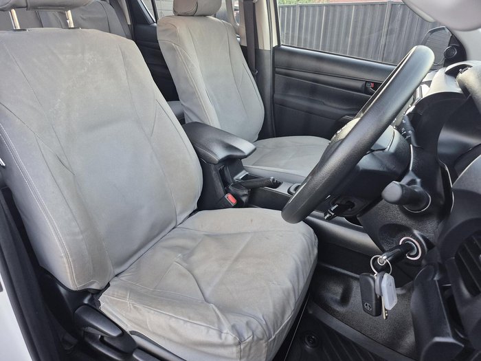 2023 Toyota Hilux SR GUN126R 4X4 Dual Range Glacier White