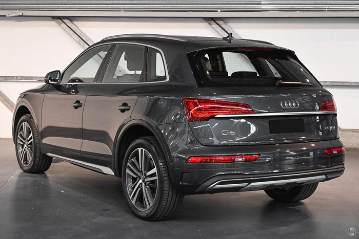 2024 Audi Q5 45 TFSI Sport FY MY24 4X4 On Demand Manhattan Grey