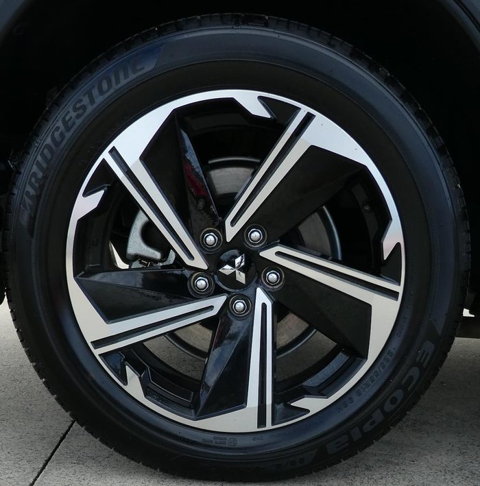 2024 Mitsubishi Eclipse Cross PHEV Exceed