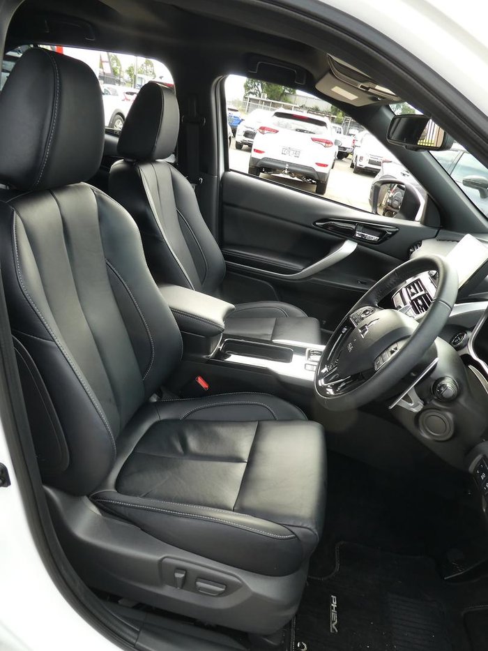 2024 Mitsubishi Eclipse Cross PHEV Exceed