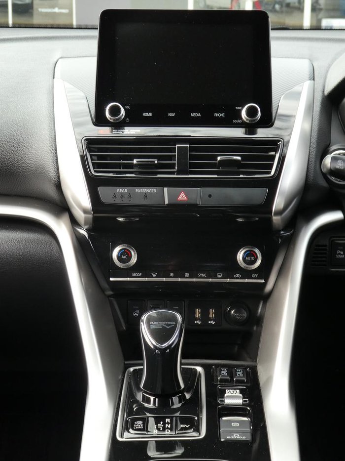2024 Mitsubishi Eclipse Cross PHEV Exceed