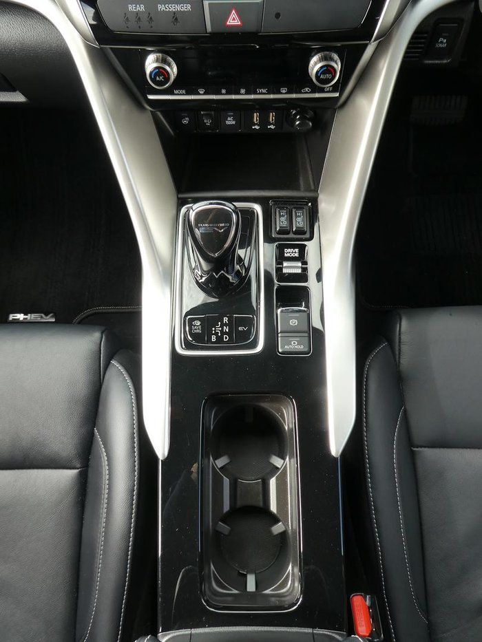 2024 Mitsubishi Eclipse Cross PHEV Exceed