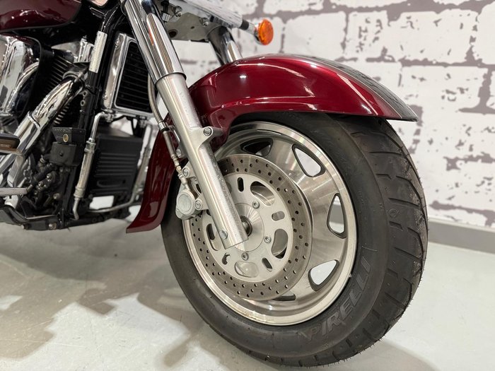 2000 Suzuki Intruder 1500LC (VL1500) Intruder Red