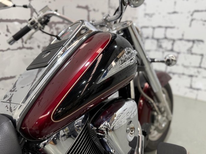 2000 Suzuki Intruder 1500LC (VL1500) Intruder Red