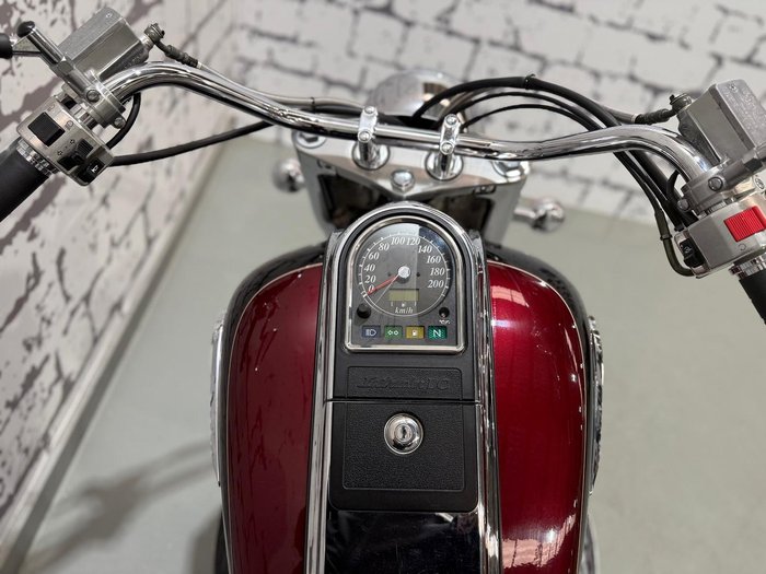 2000 Suzuki Intruder 1500LC (VL1500) Intruder Red