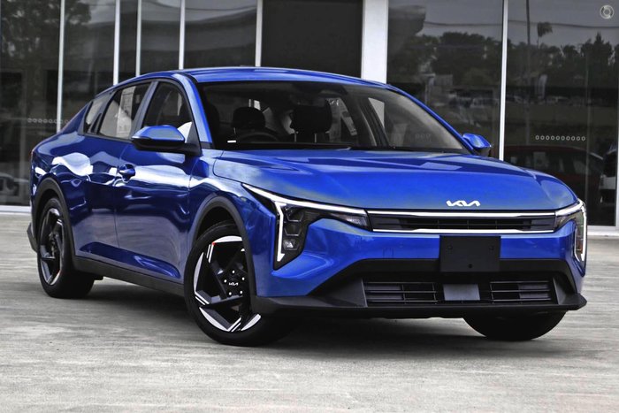 2024 Kia K4 Sport+