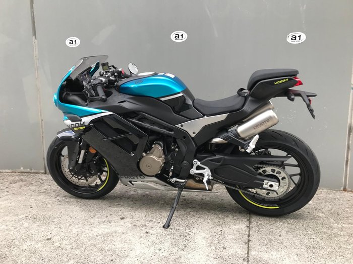 2025 CFMOTO 500 SR Voom