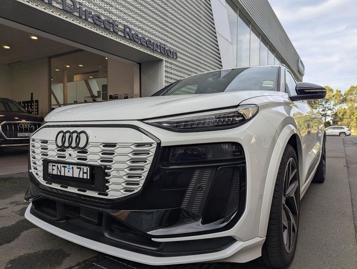 2024 Audi Q6 e-tron GF MY25 Four Wheel Drive Glacier White